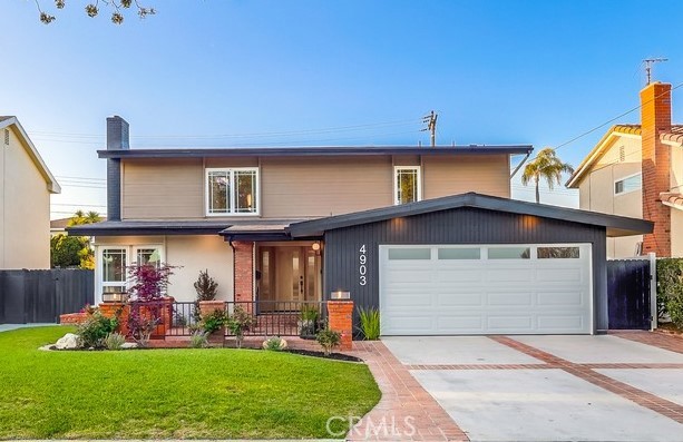 4903 Spencer Street Property Photo