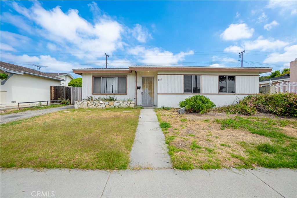 15833 Ocean Avenue Property Photo 1