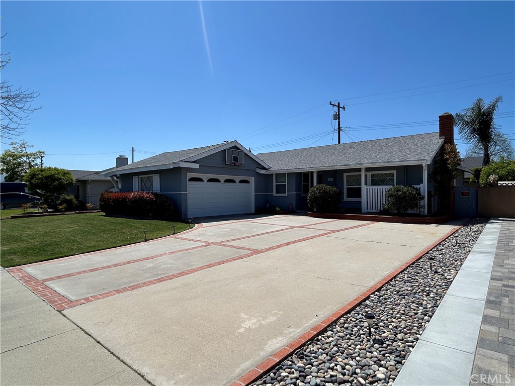 22823 Date Ave Property Photo 3