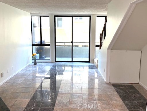 1007 S Catalina Avenue 107 Property Photo 7
