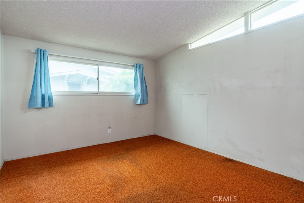 16928 S Raymond Place Property Photo 18