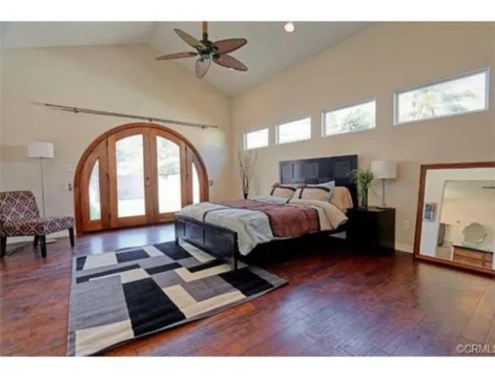 15303 Ermanita Avenue Property Photo 6