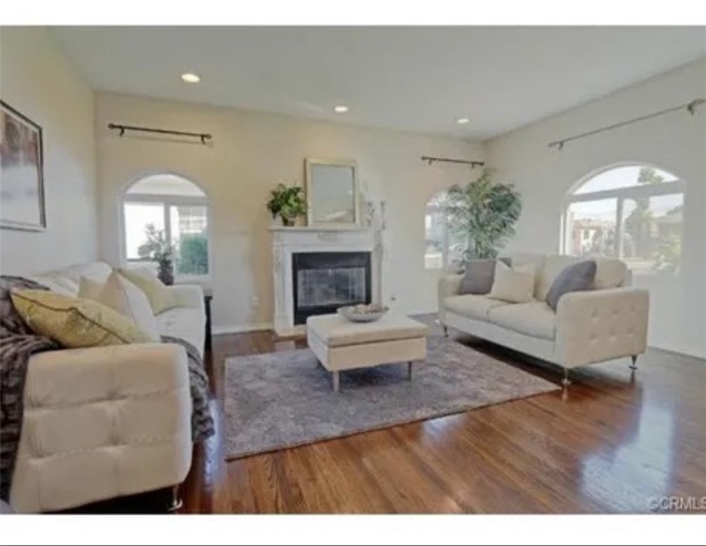 15303 Ermanita Avenue Property Photo 7