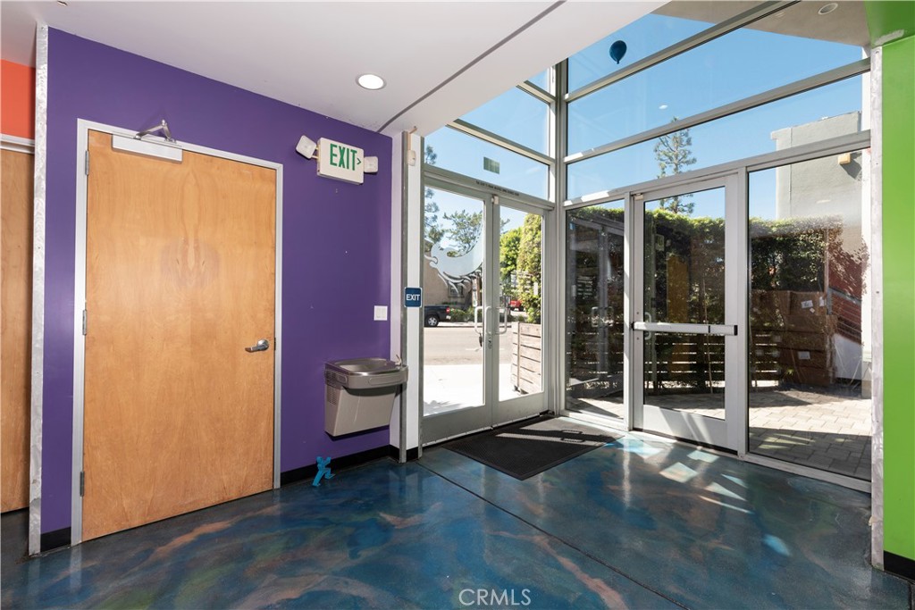 512 N Pacific Coast Highway Property Photo 4