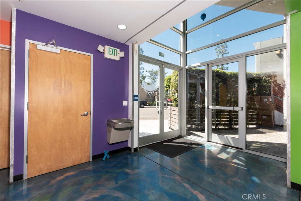 512 N Pacific Coast Highway Property Photo 4