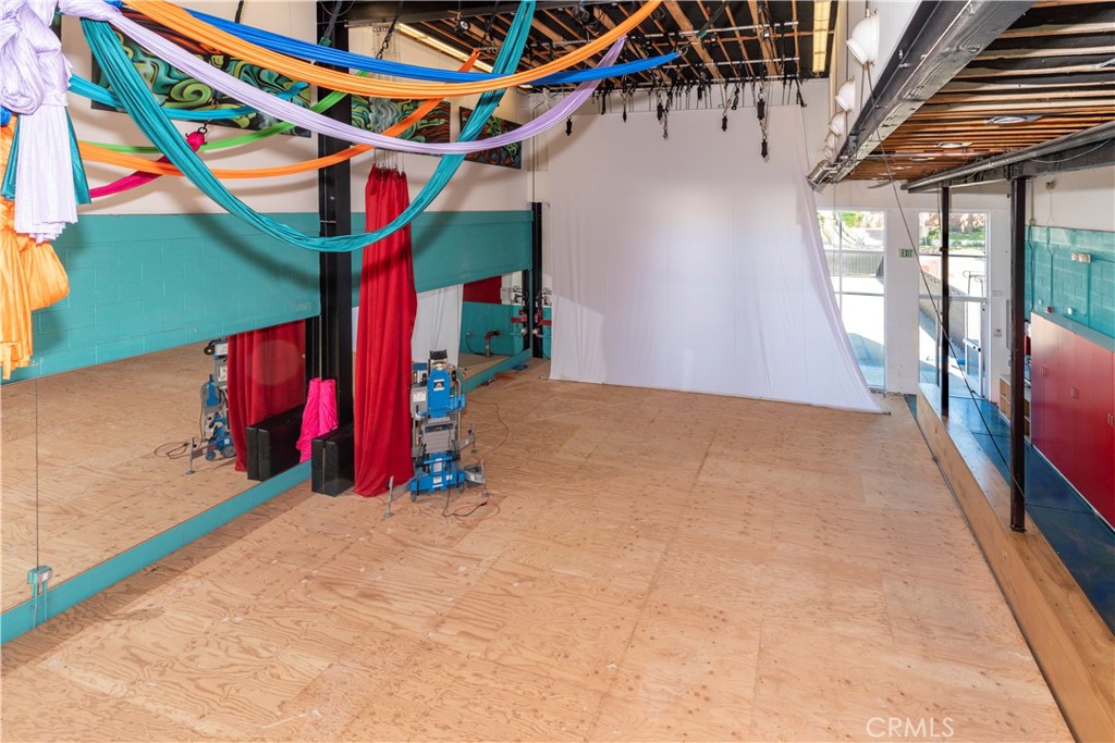 512 N Pacific Coast Highway Property Photo 11