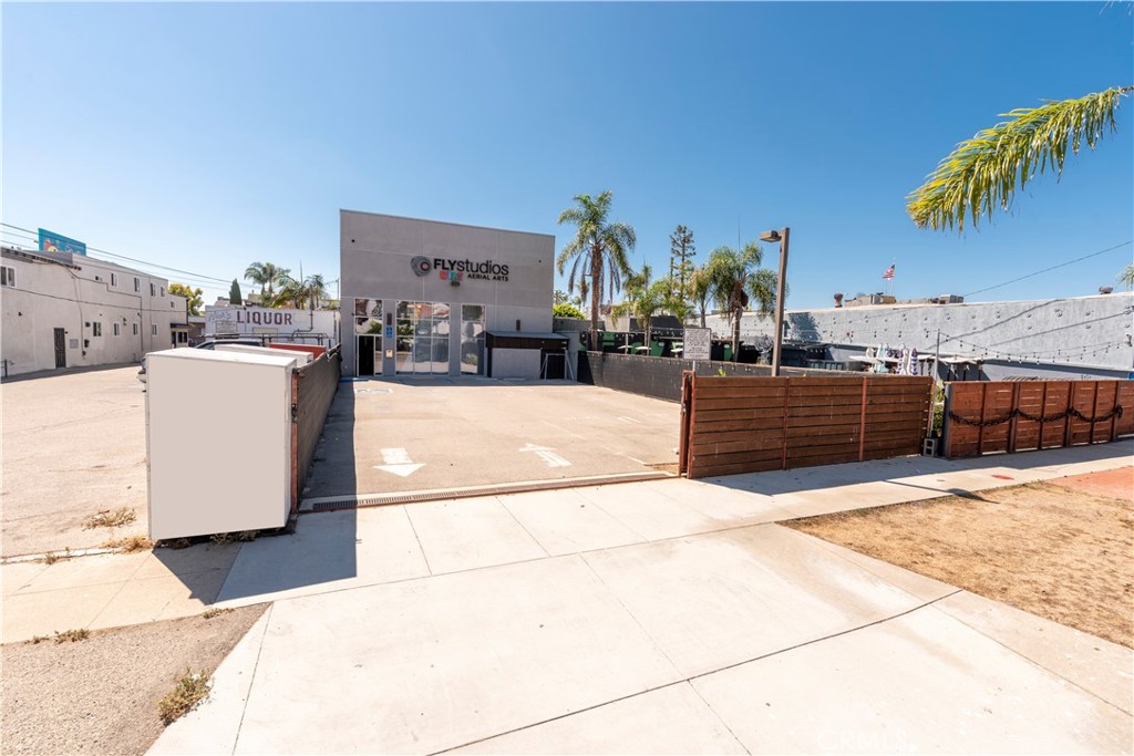 512 N Pacific Coast Highway Property Photo 18