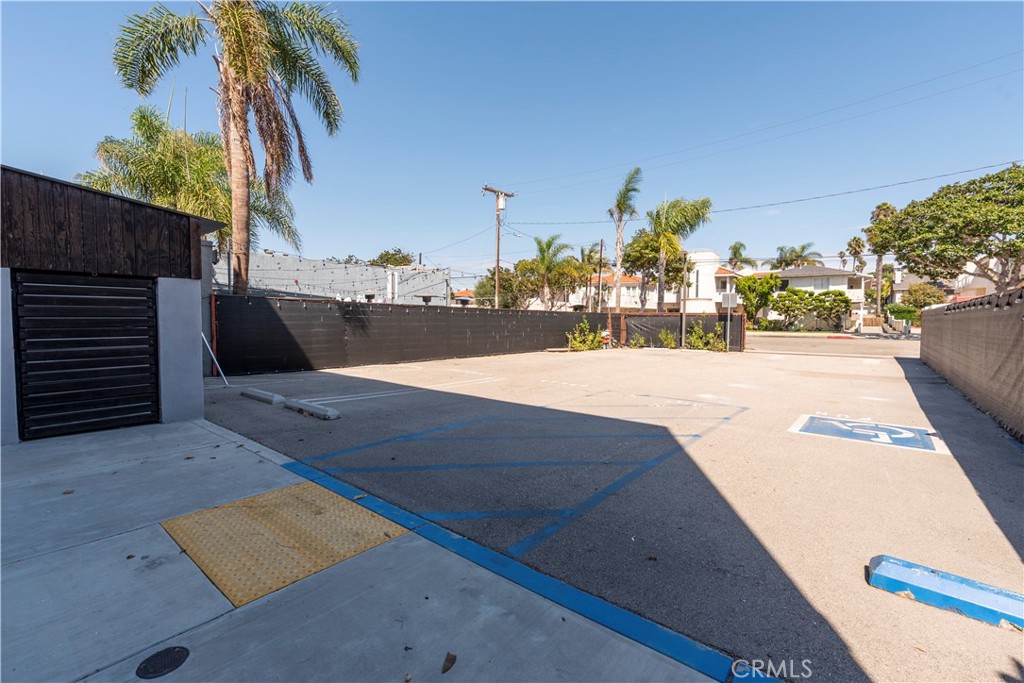512 N Pacific Coast Highway Property Photo 20