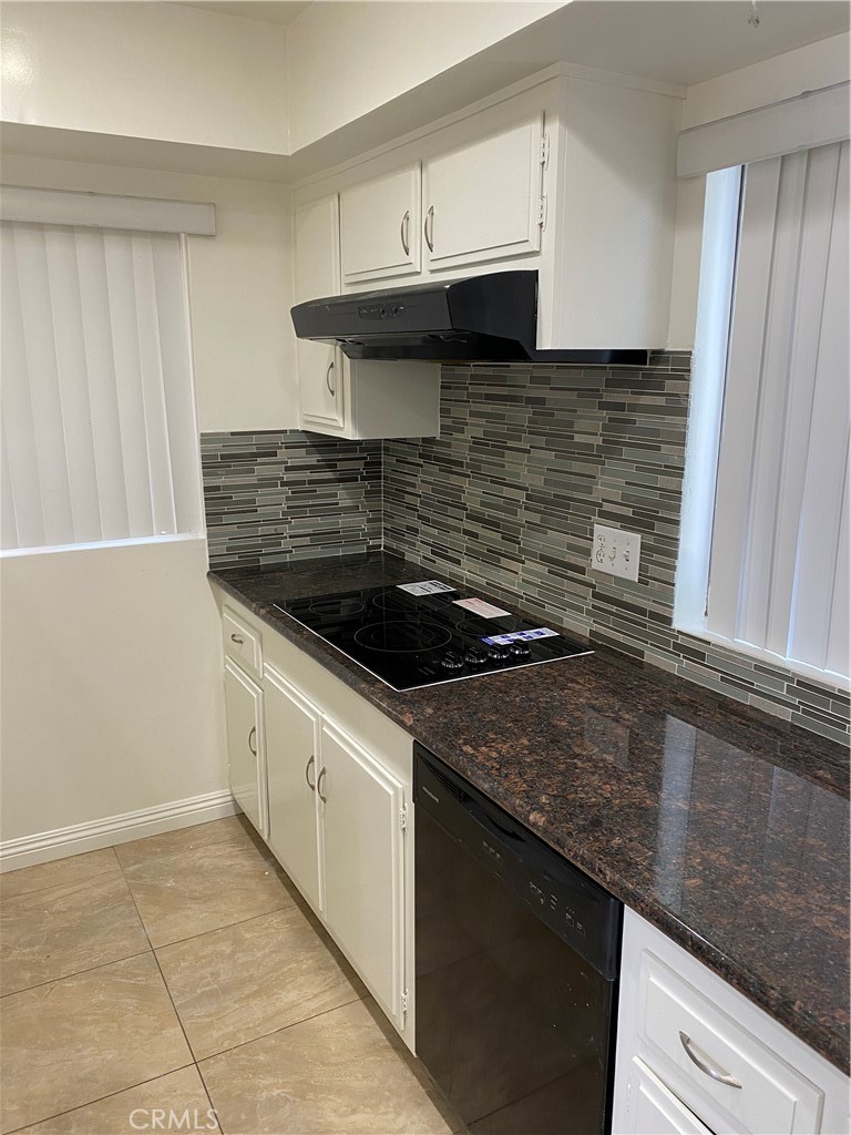 18409 Van Ness Property Photo 1