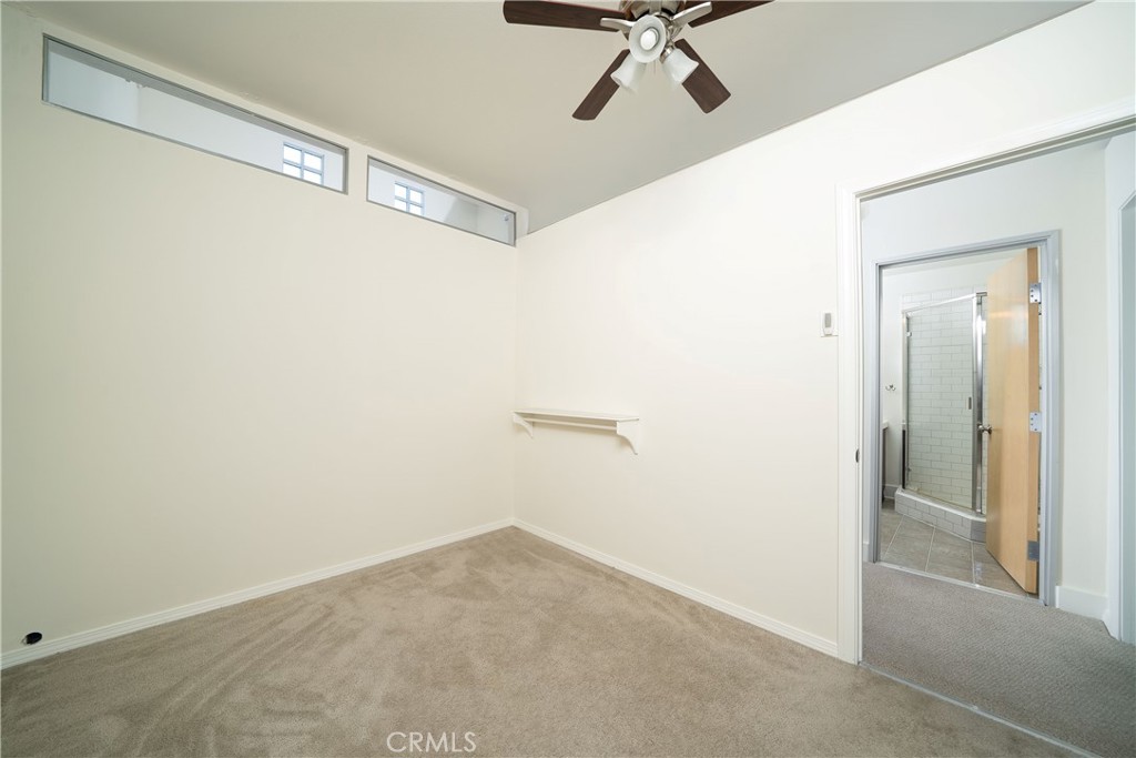 937 E Santa Ana Boulevard Property Photo 2