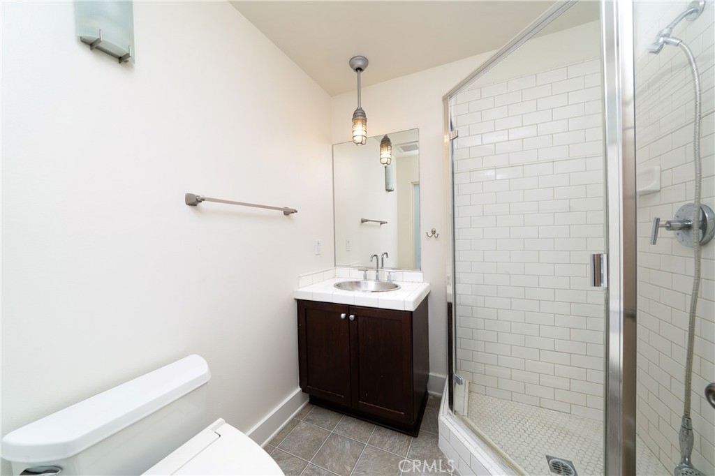 937 E Santa Ana Boulevard Property Photo 5