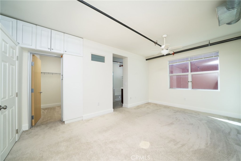 937 E Santa Ana Boulevard Property Photo 9