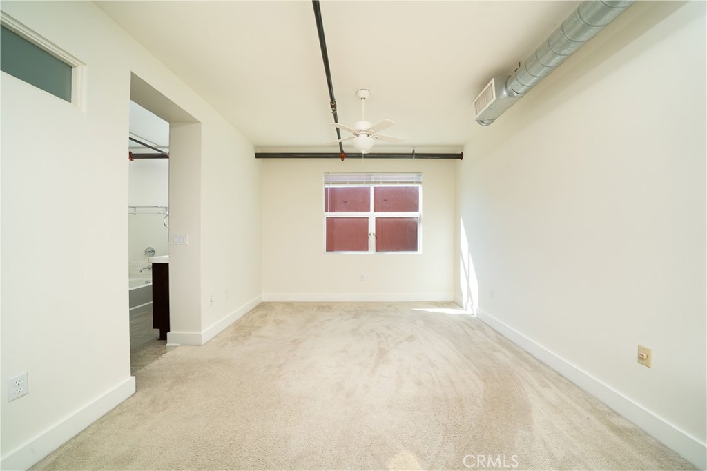 937 E Santa Ana Boulevard Property Photo 15