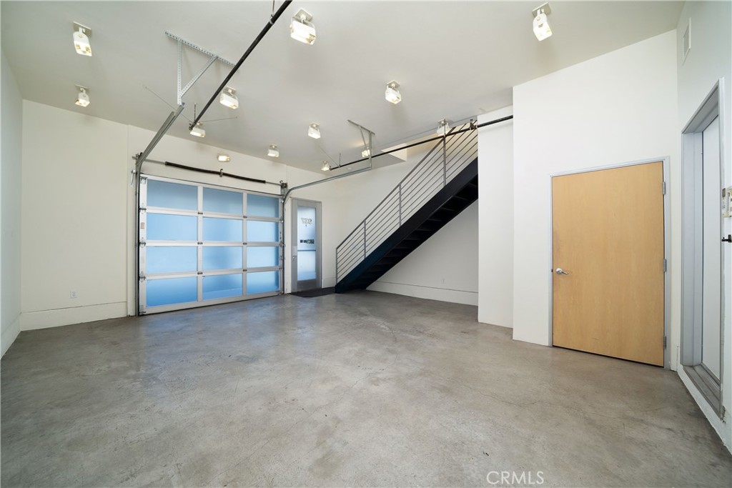 937 E Santa Ana Boulevard Property Photo 20