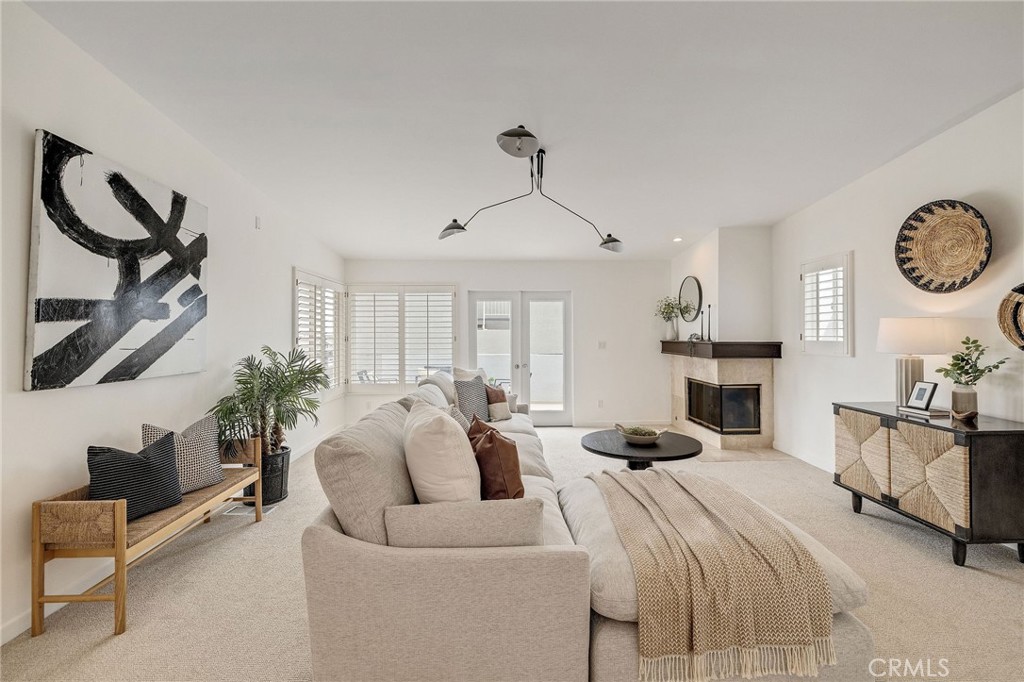 1429 Manhattan Avenue Property Photo 1