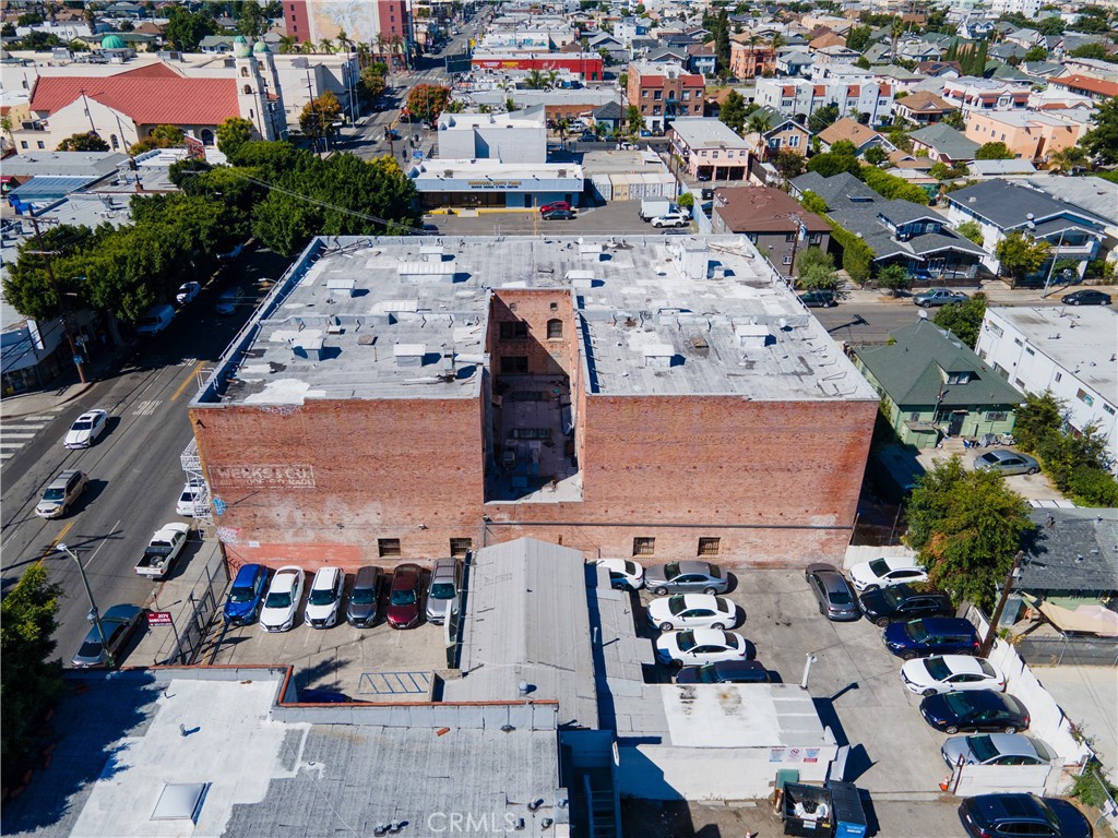 2709 W Pico Boulevard Property Photo 7