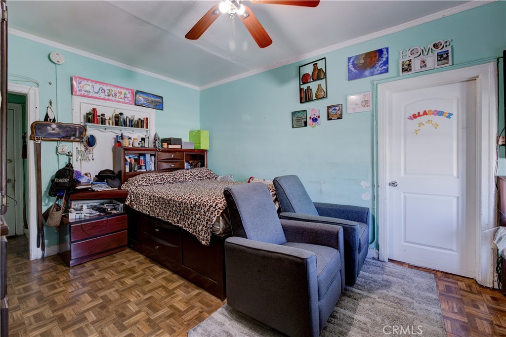 2709 W Pico Boulevard Property Photo 18
