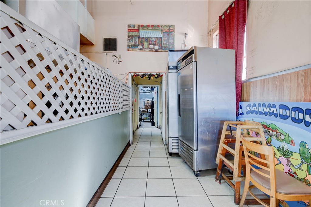 2709 W Pico Boulevard Property Photo 25