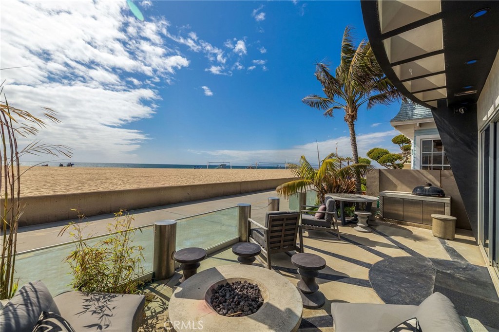 2024 The Strand Property Photo 3