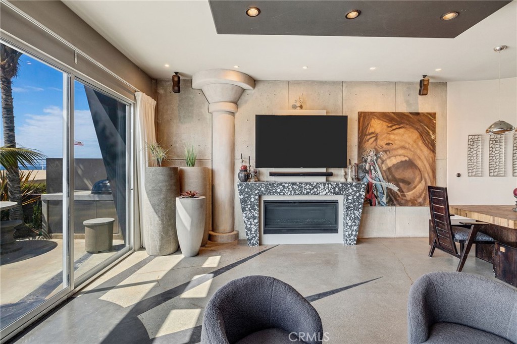 2024 The Strand Property Photo 12