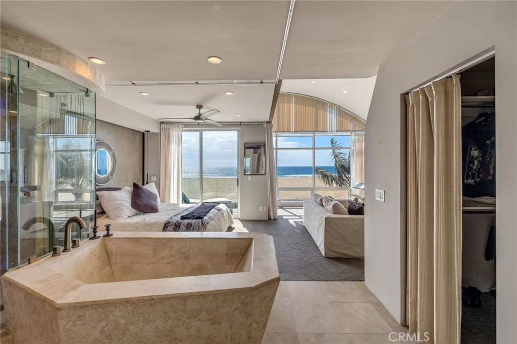 2024 The Strand Property Photo 24