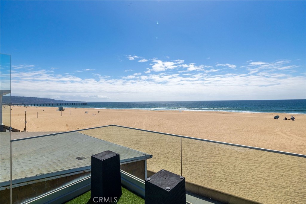 2024 The Strand Property Photo 41