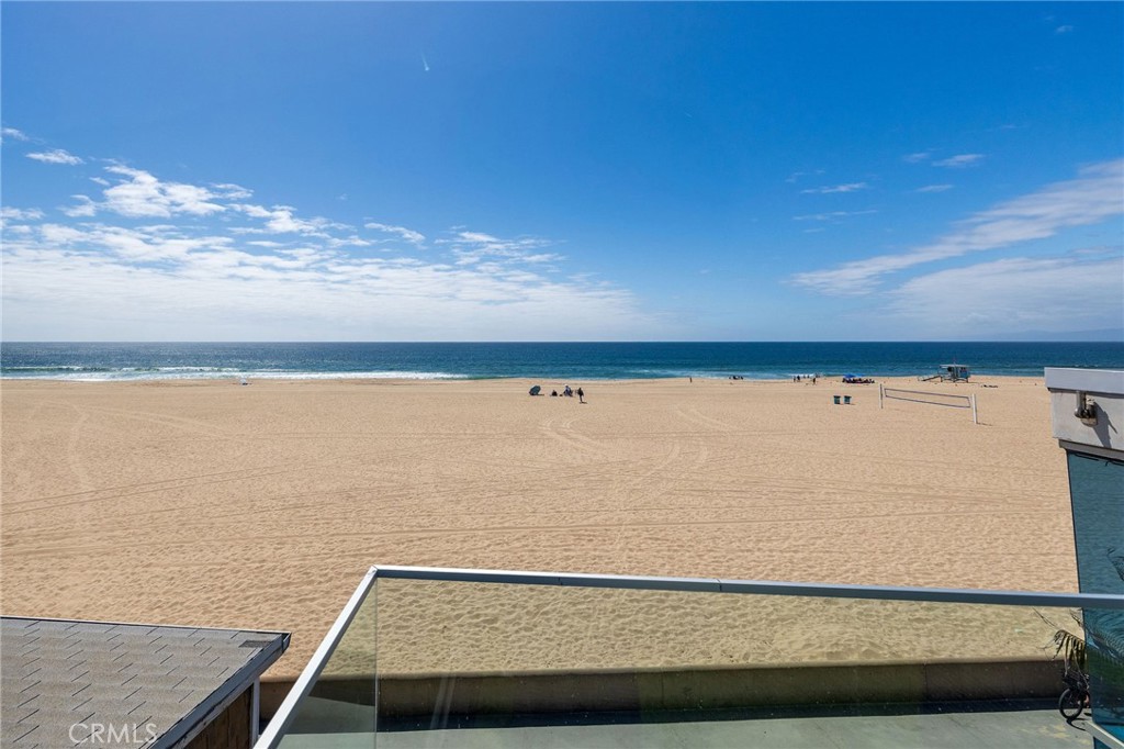 2024 The Strand Property Photo 43