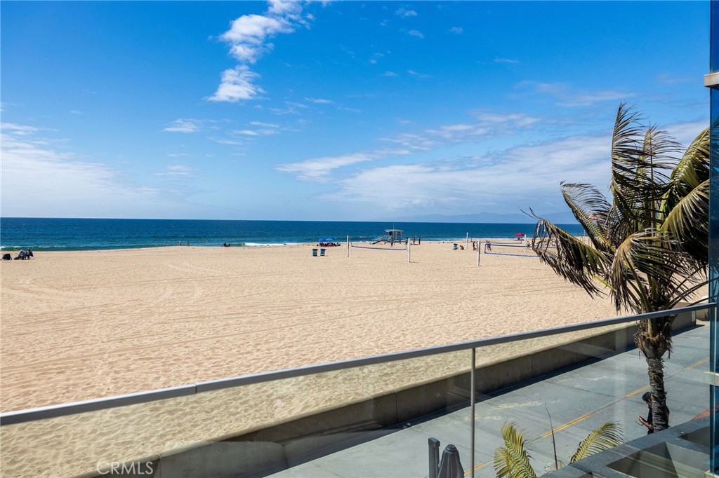 2024 The Strand Property Photo 47