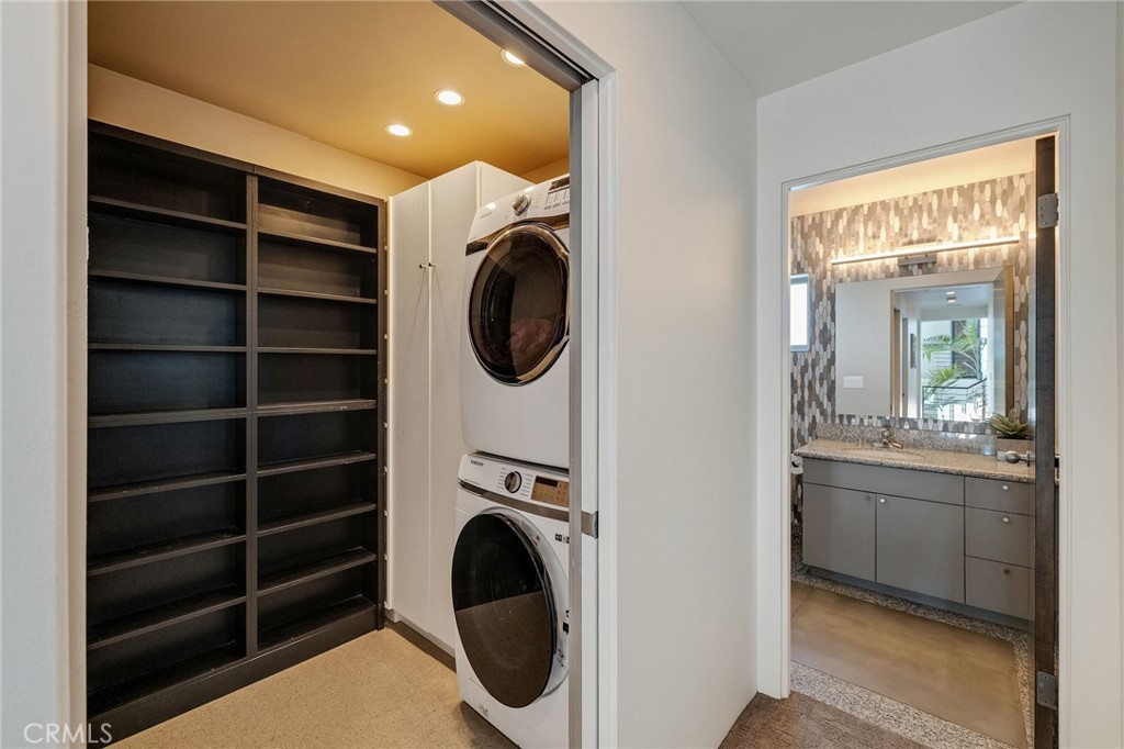 2024 The Strand Property Photo 55