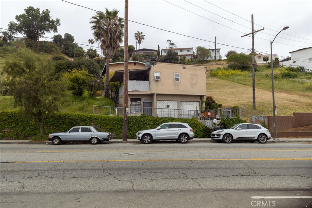 1972 N Marianna Avenue Property Photo 15