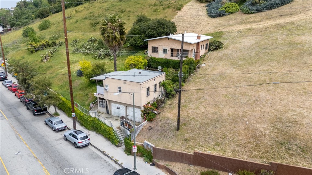 1972 N Marianna Avenue Property Photo 22