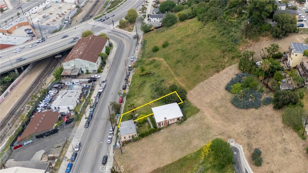 0 Marianna Property Photo 3