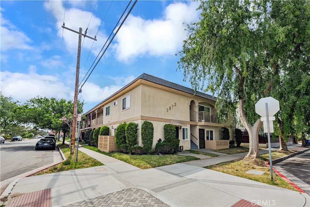 3873 College Avenue 2 Property Photo