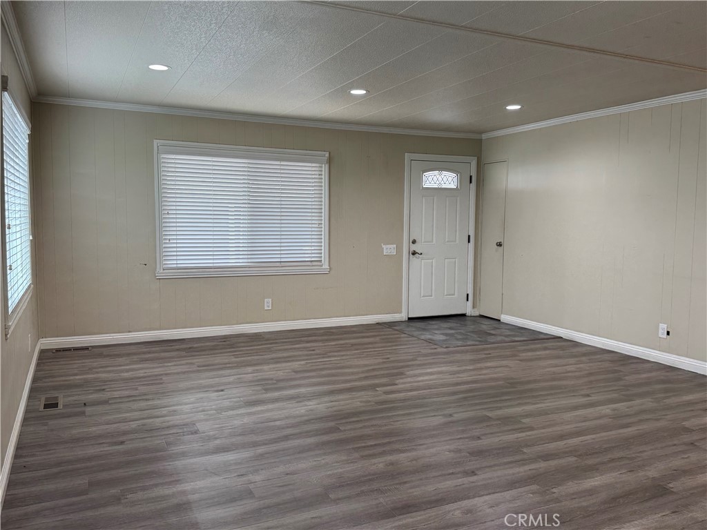 1065 W Lomita Blvd 41 Property Photo 13