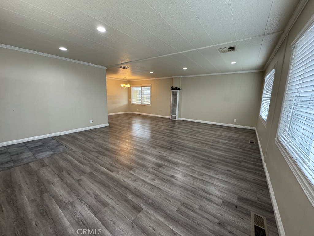 1065 W Lomita Blvd 41 Property Photo 14