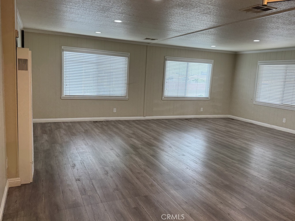 1065 W Lomita Blvd 41 Property Photo 19
