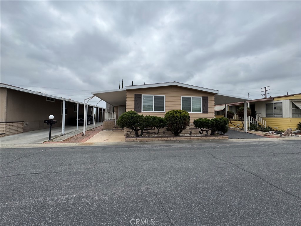 1065 W Lomita Blvd 41 Property Photo 29
