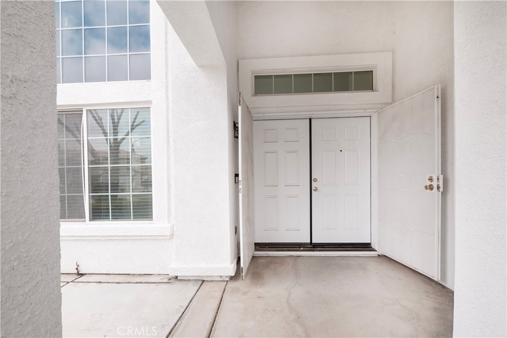 8932 Wedgewood Court Property Photo 7