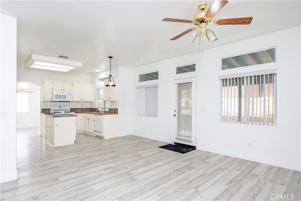 8932 Wedgewood Court Property Photo 16