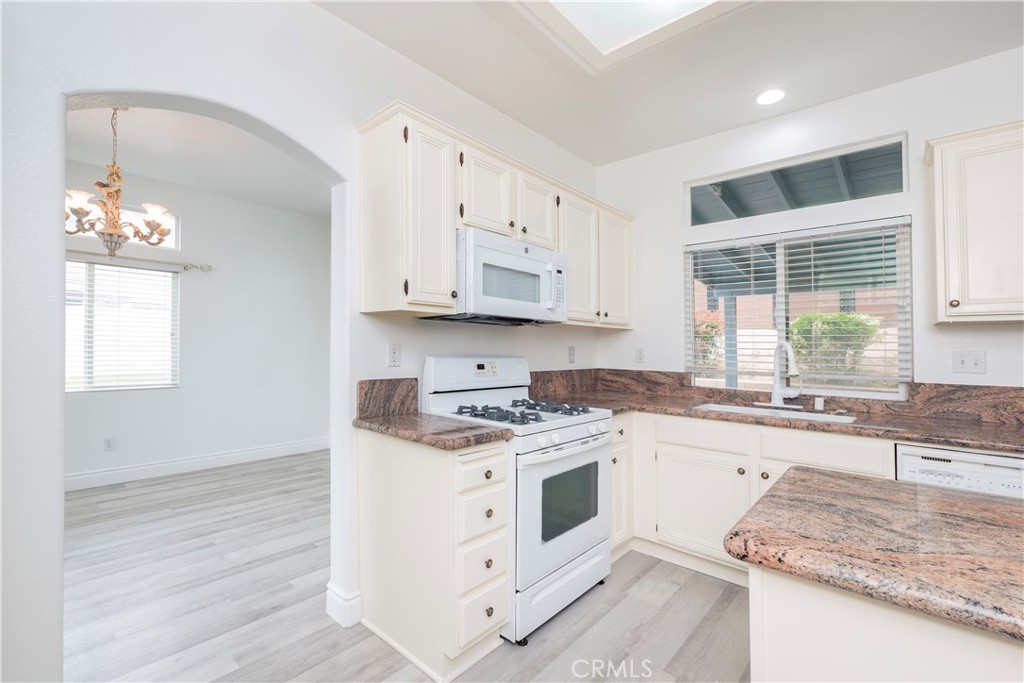 8932 Wedgewood Court Property Photo 17