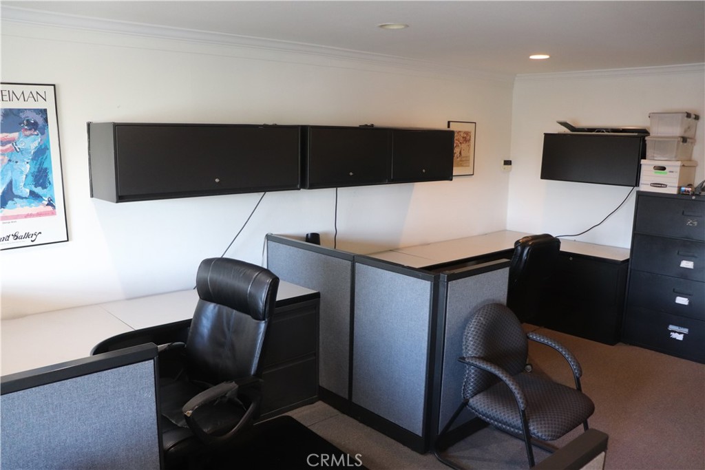 952 Manhattan Beach Boulevard 220 Property Photo 1