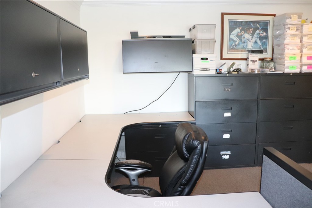 952 Manhattan Beach Boulevard 220 Property Photo 4
