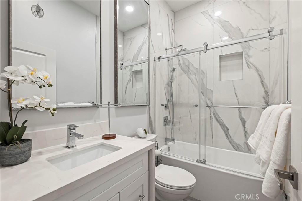 2217 Estribo Drive Property Photo 12