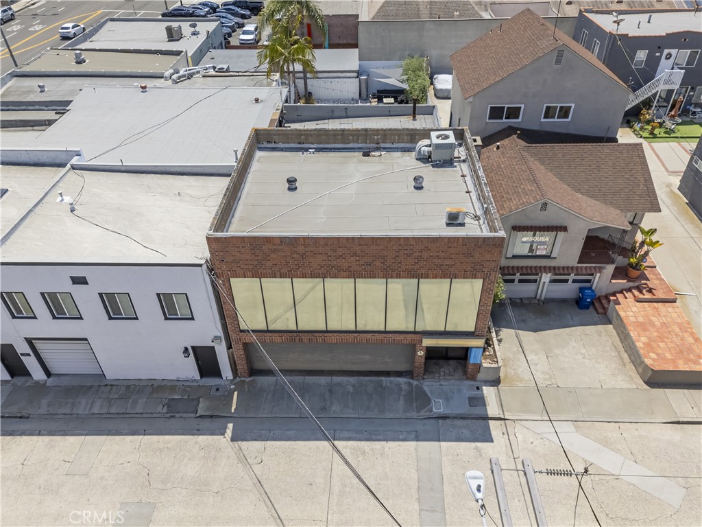 746 4th Street Property Photo 2