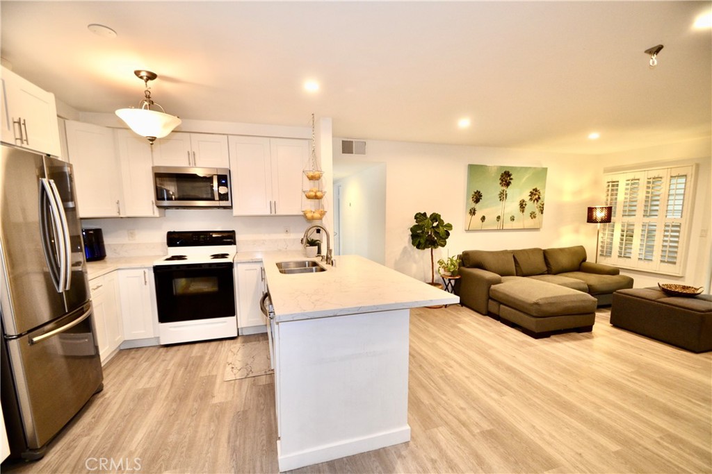 8712 Chessington Drive 255d Property Photo 5