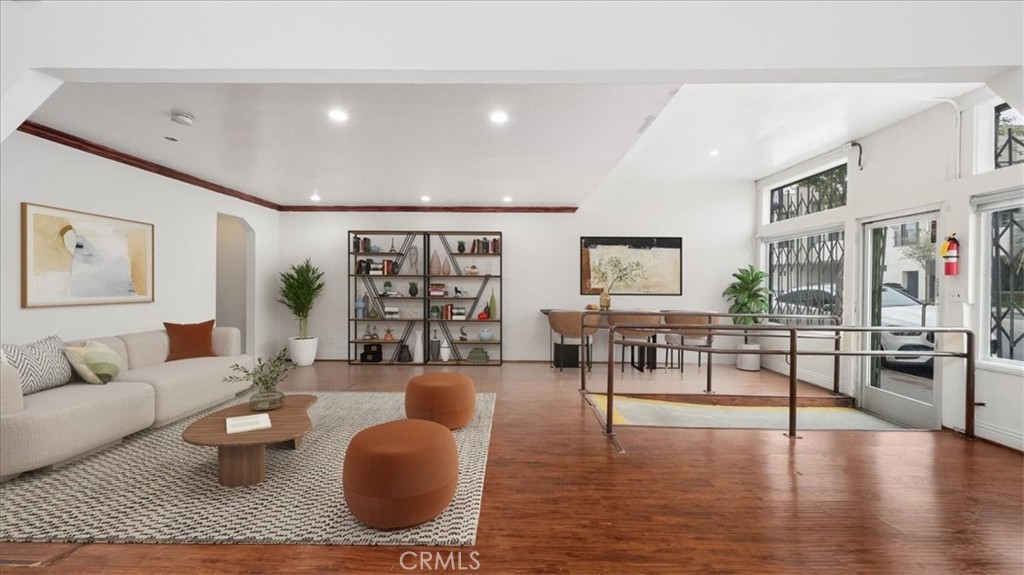 4126 Whittier Boulevard Property Photo 4