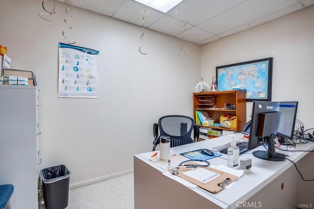 1105 N Chester Avenue Property Photo 18