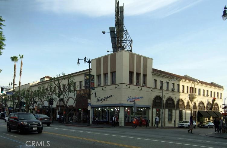 6646 Hollywood Boulevard Property Photo 2