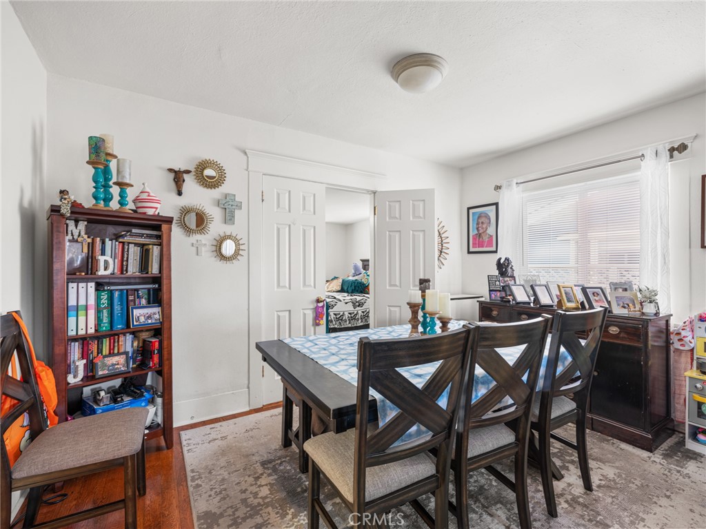 1736 Gramercy Avenue Property Photo 11