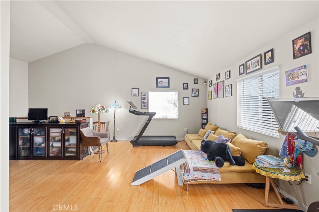 1736 Gramercy Avenue Property Photo 39